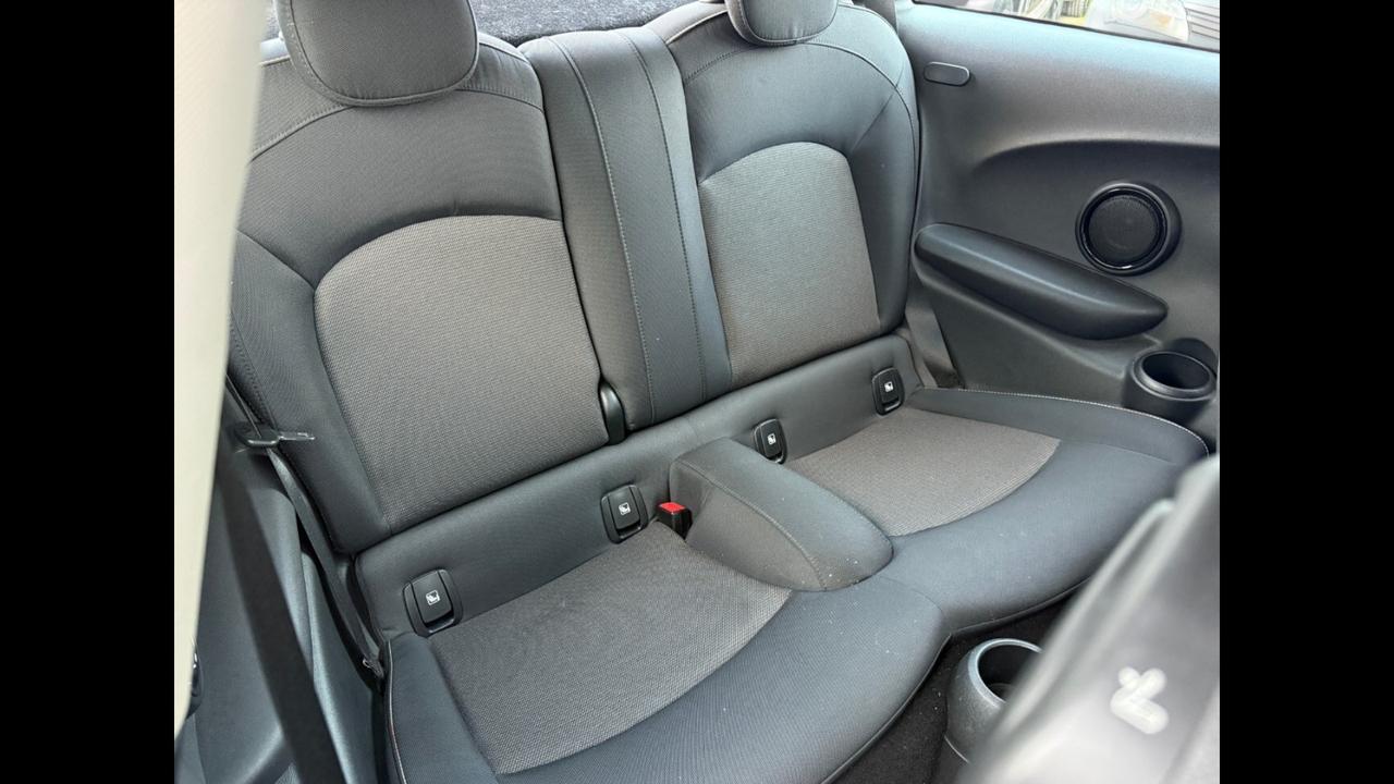 MINI Mini IV F56 2021 3p - Mini 3p 1.5 Cooper Classic