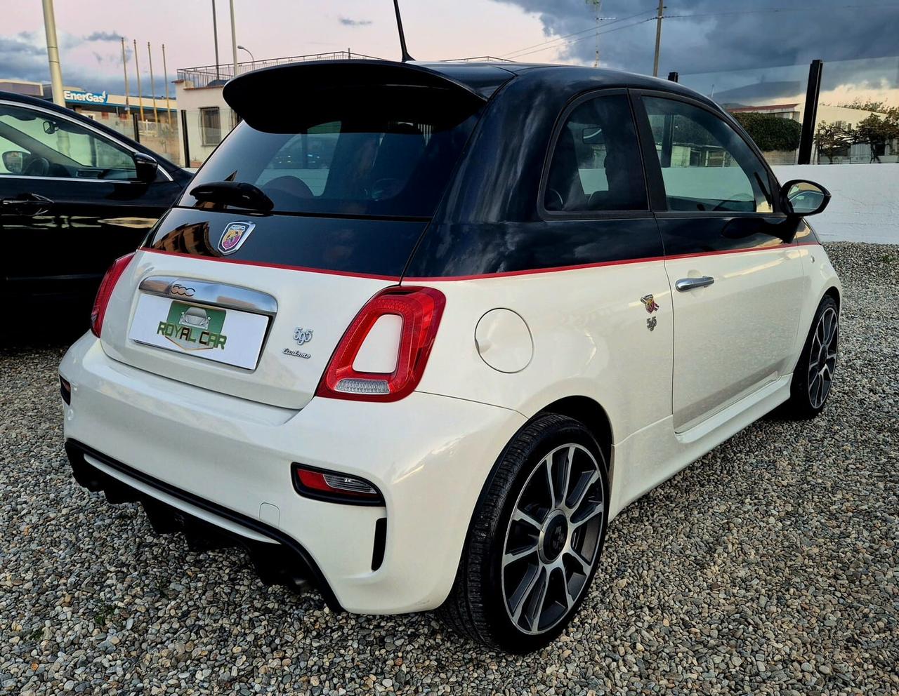 Abarth 595 1.4 Turbo T-Jet 165 CV Turismo