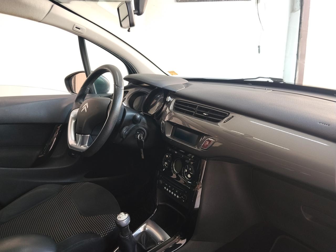 Citroen C3 1.4 diesel 2015 CON GARANZIA
