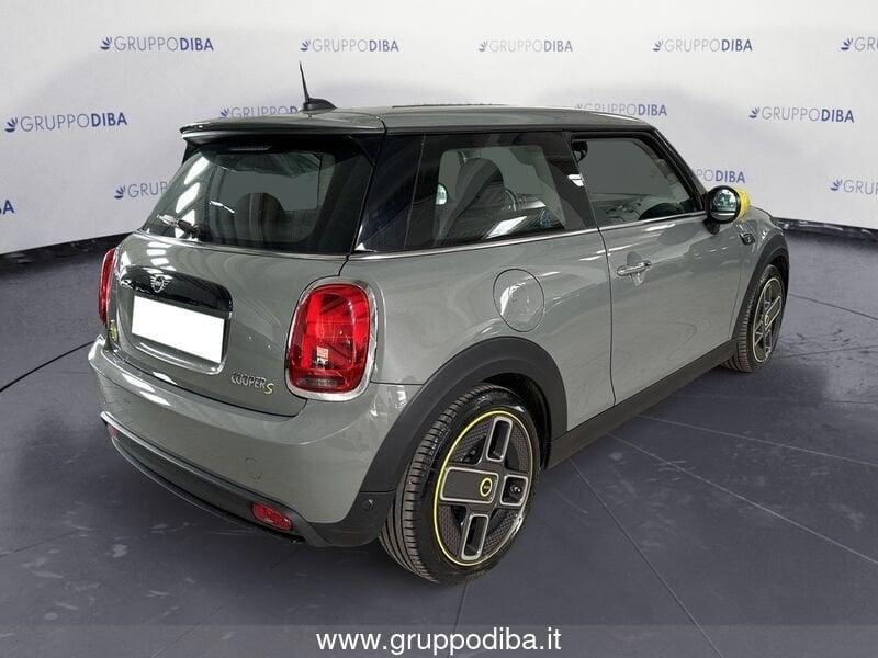 MINI Mini Full Electric Mini F56 2021 Full Electric Mini 3p Cooper SE Classic auto