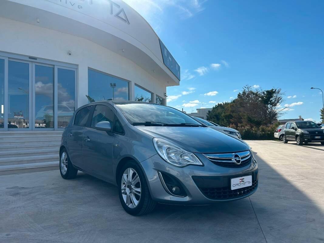 Opel Corsa 1.2 Club Gpl-tech 85cv 5p