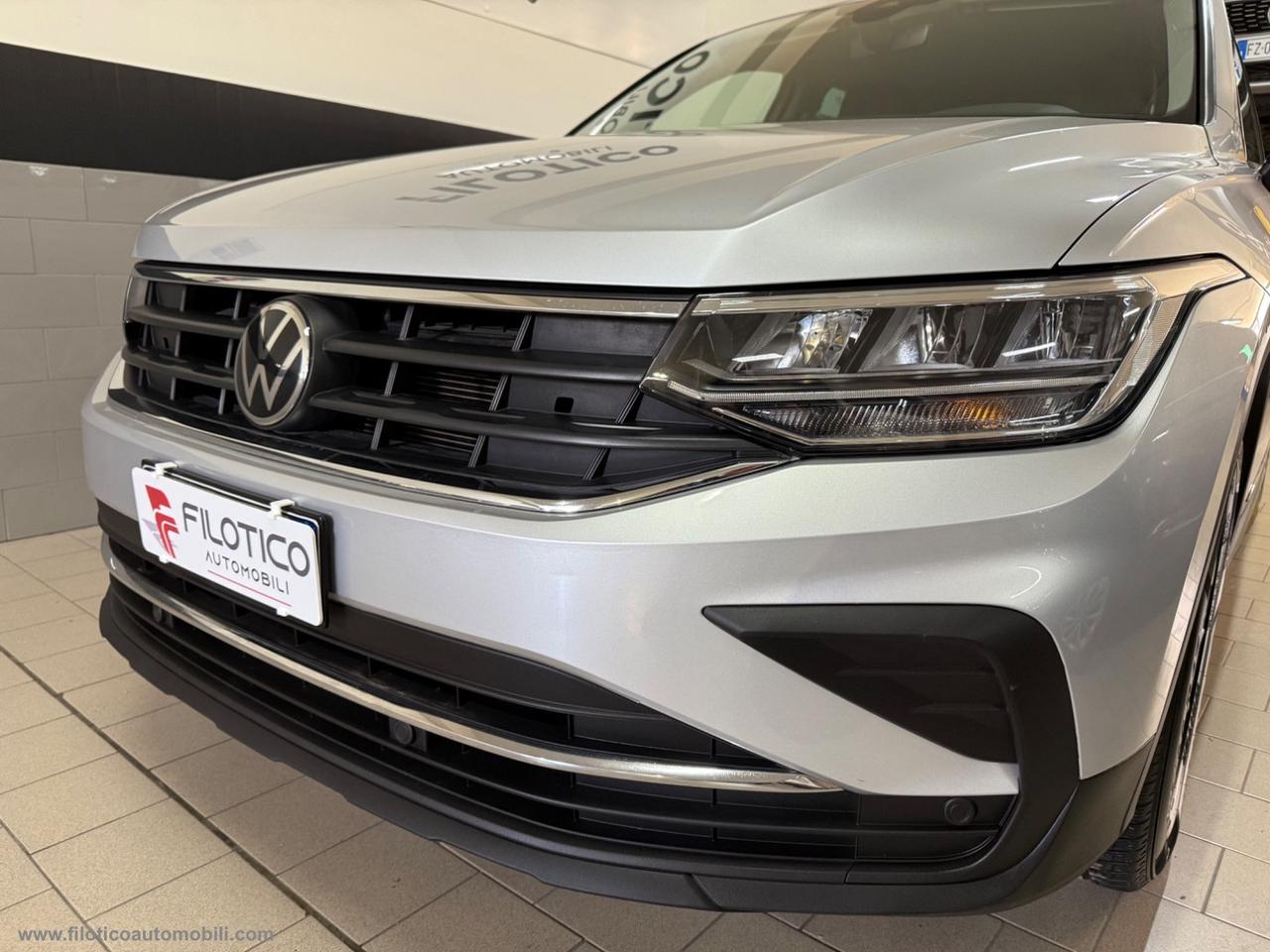 VOLKSWAGEN Tiguan 2.0 TDI 150CV SCR DSG Life KM 66236 - FARI FULL LED