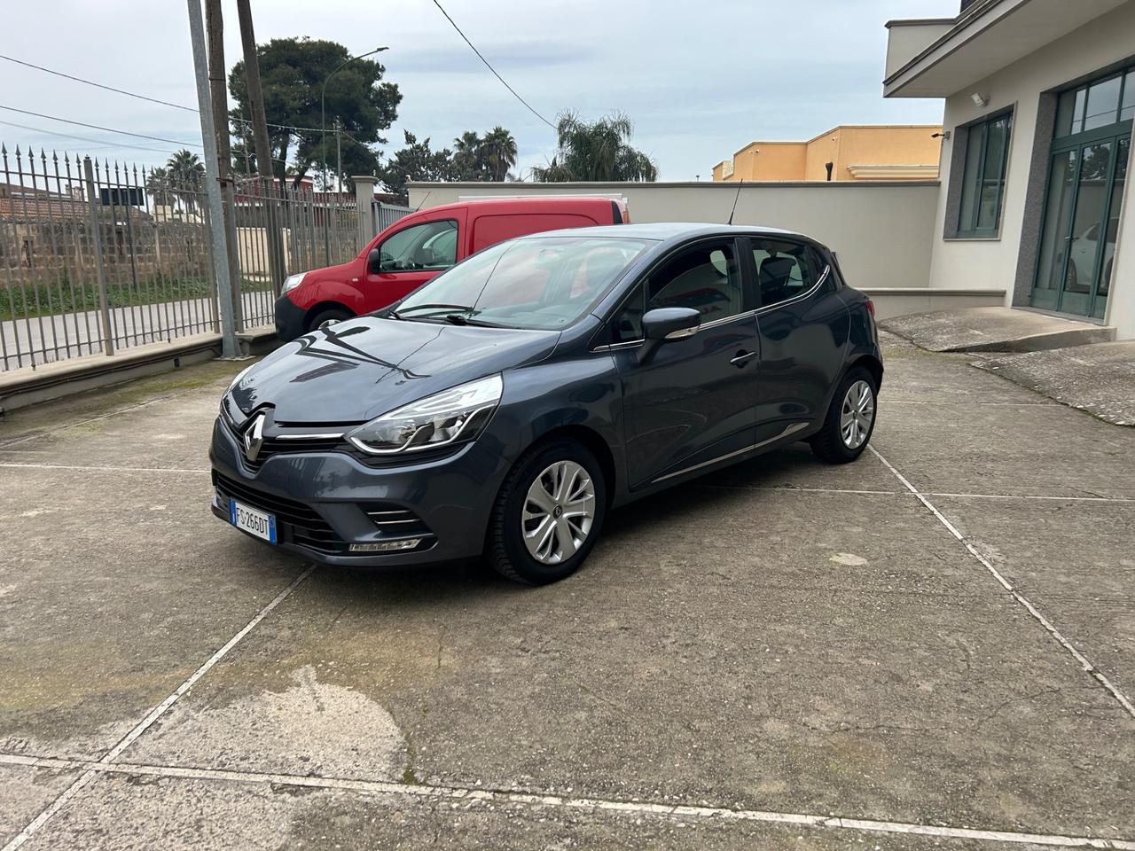 Renault Clio dCi 8V 75 CV l “ VENDUTA “