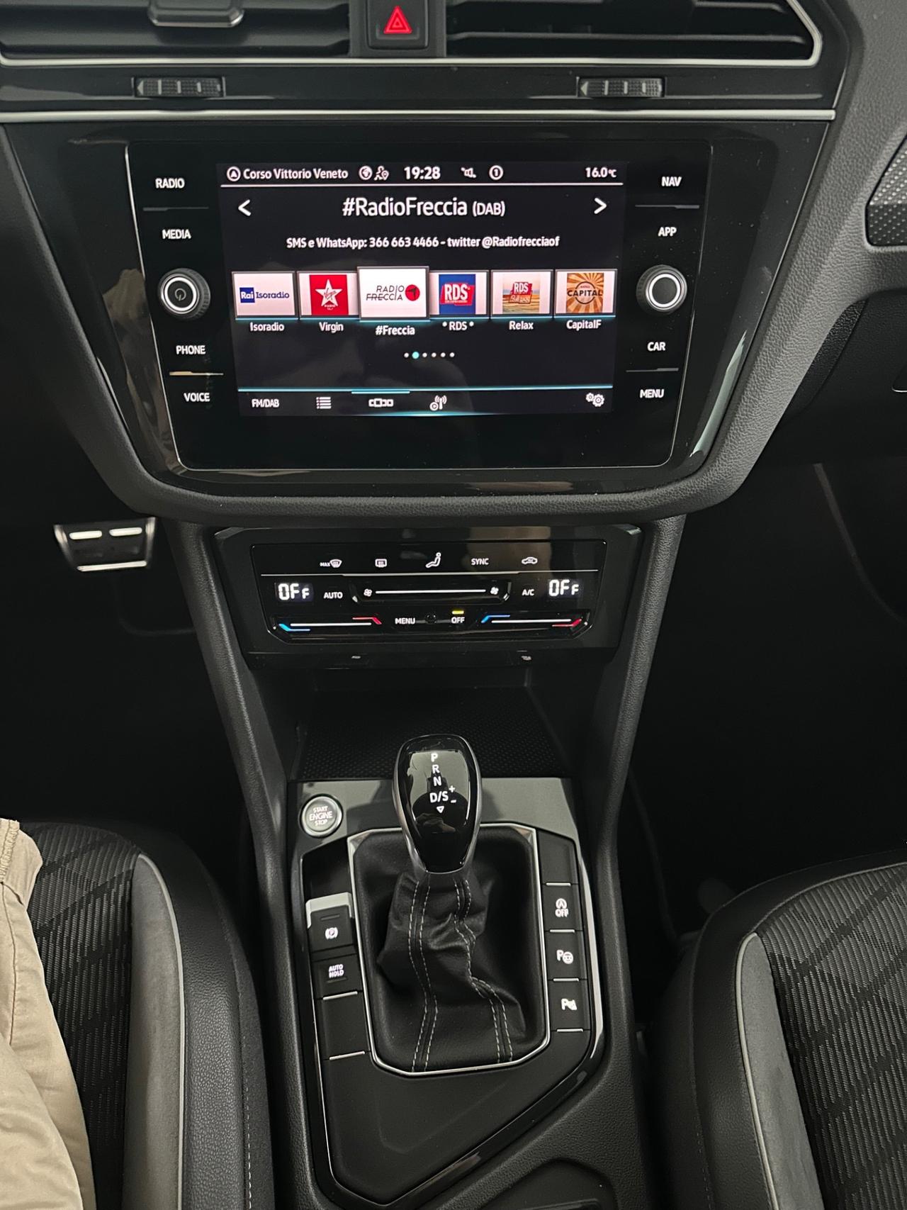 Volkswagen Tiguan 2.0 TDI 150 CV SCR DSG R-Line