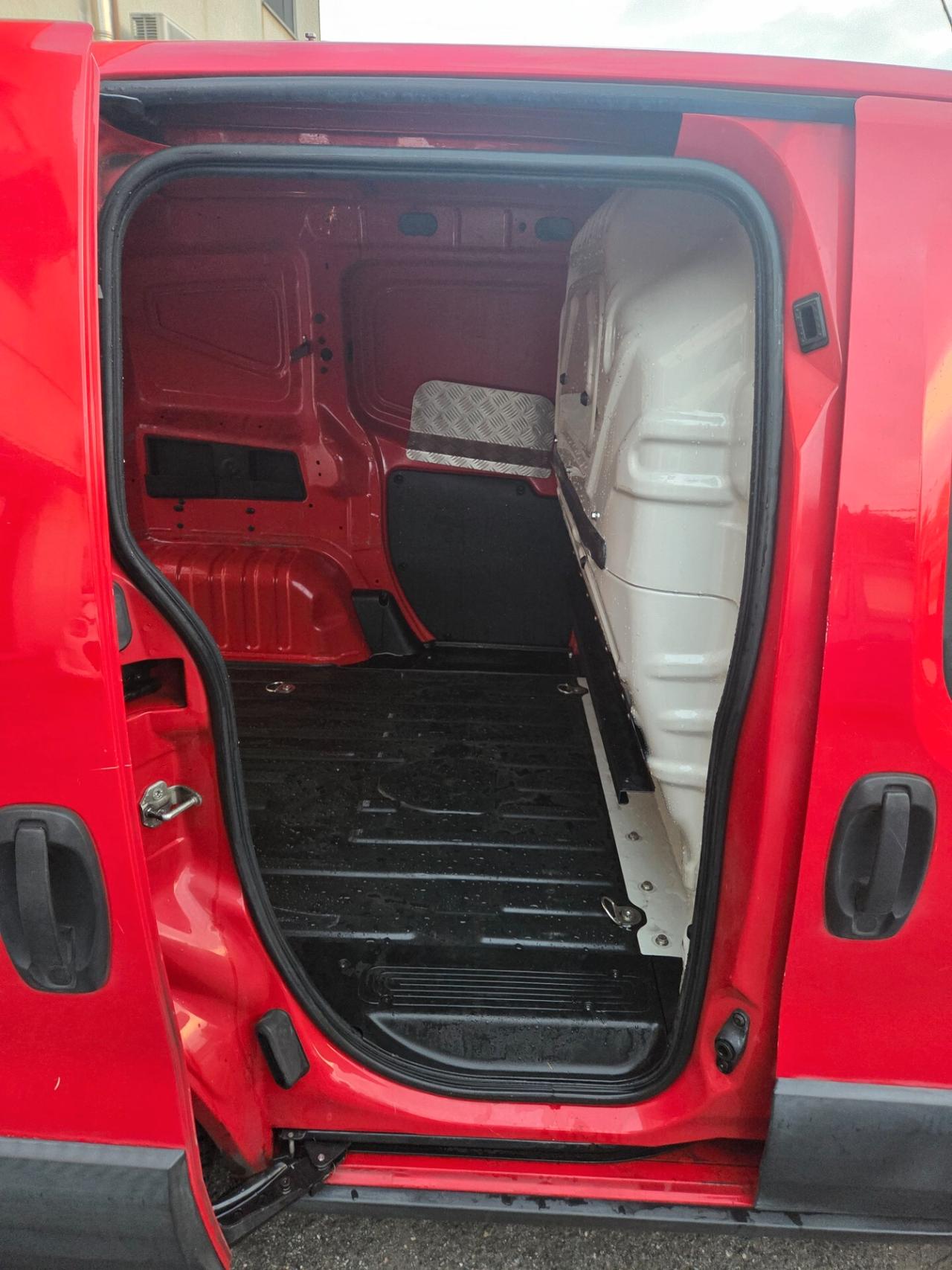 Fiat Fiorino 1.3 MJT 95CV Cargo Adventure