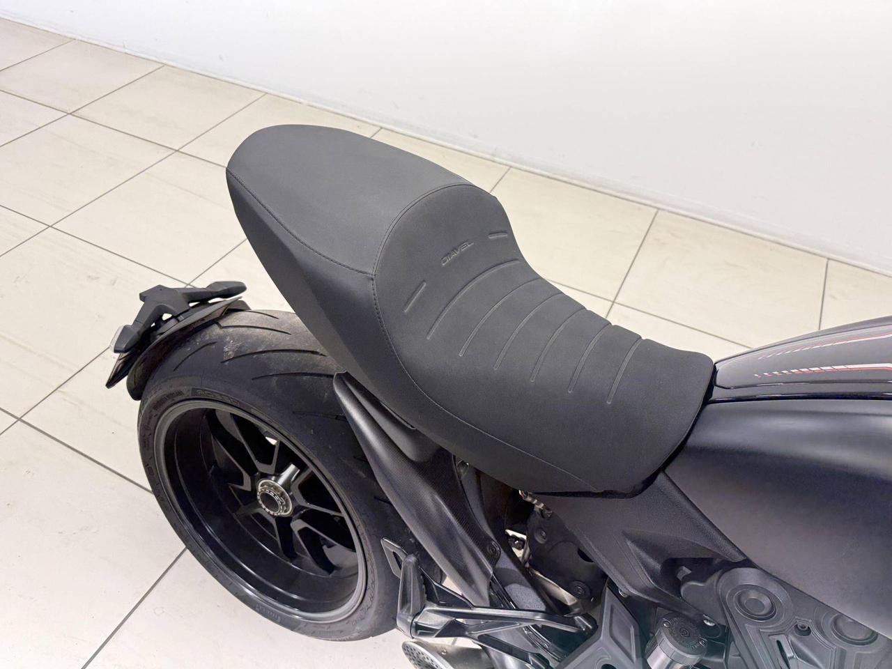DUCATI Diavel 1260 S Total black