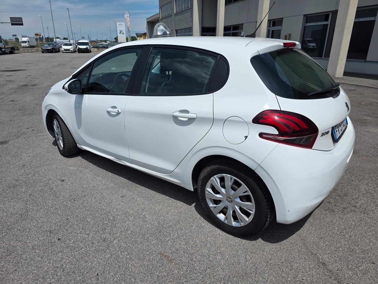 Peugeot 208 BlueHDi 75 S&S 5 porte Active