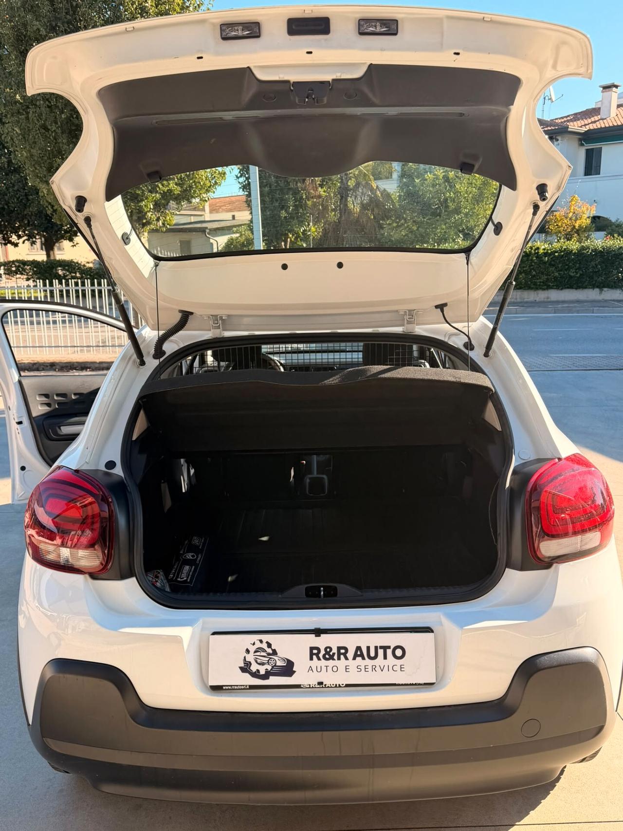 CITROËN C3 VAN 1.5 DIESEL – 75 kW – 2 POSTI