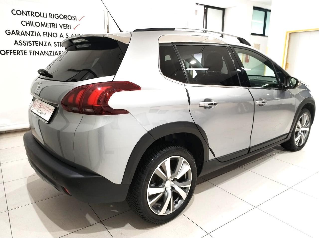 Peugeot 2008 BlueHDi 100 Allure