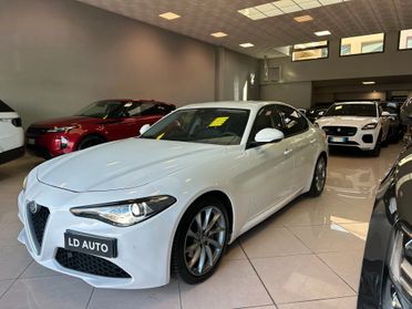 Alfa Romeo Giulia 2.2 Turbodiesel 150 CV AT8 Super PARI AL NUOVO