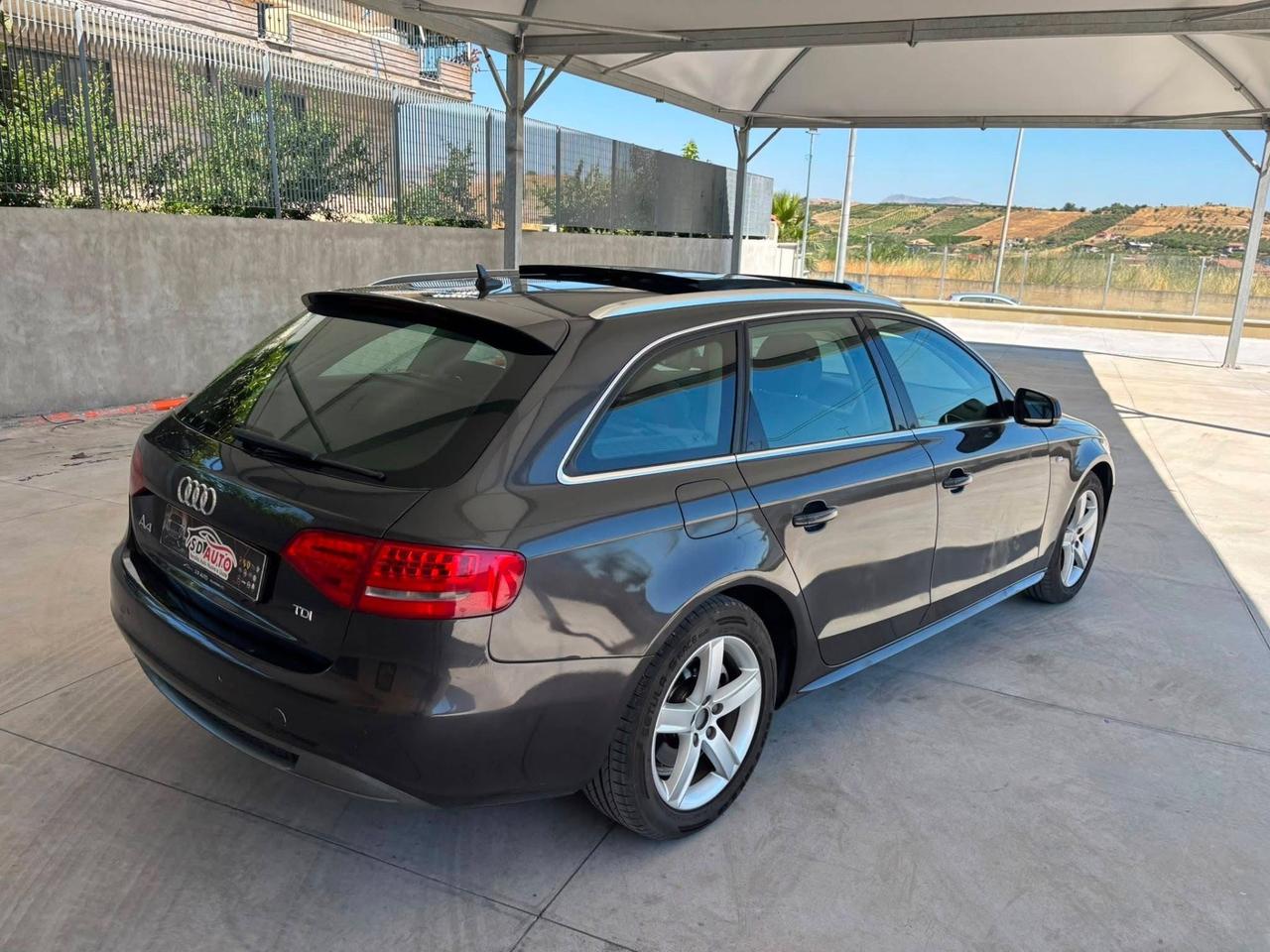 Audi A4 2.0 TDI 143CV s line