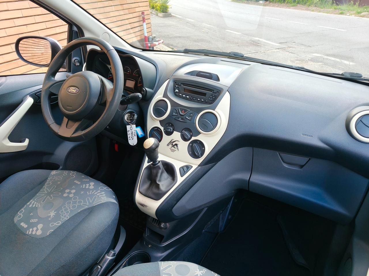 Ford Ka 1.2 8V 69 CV Individual