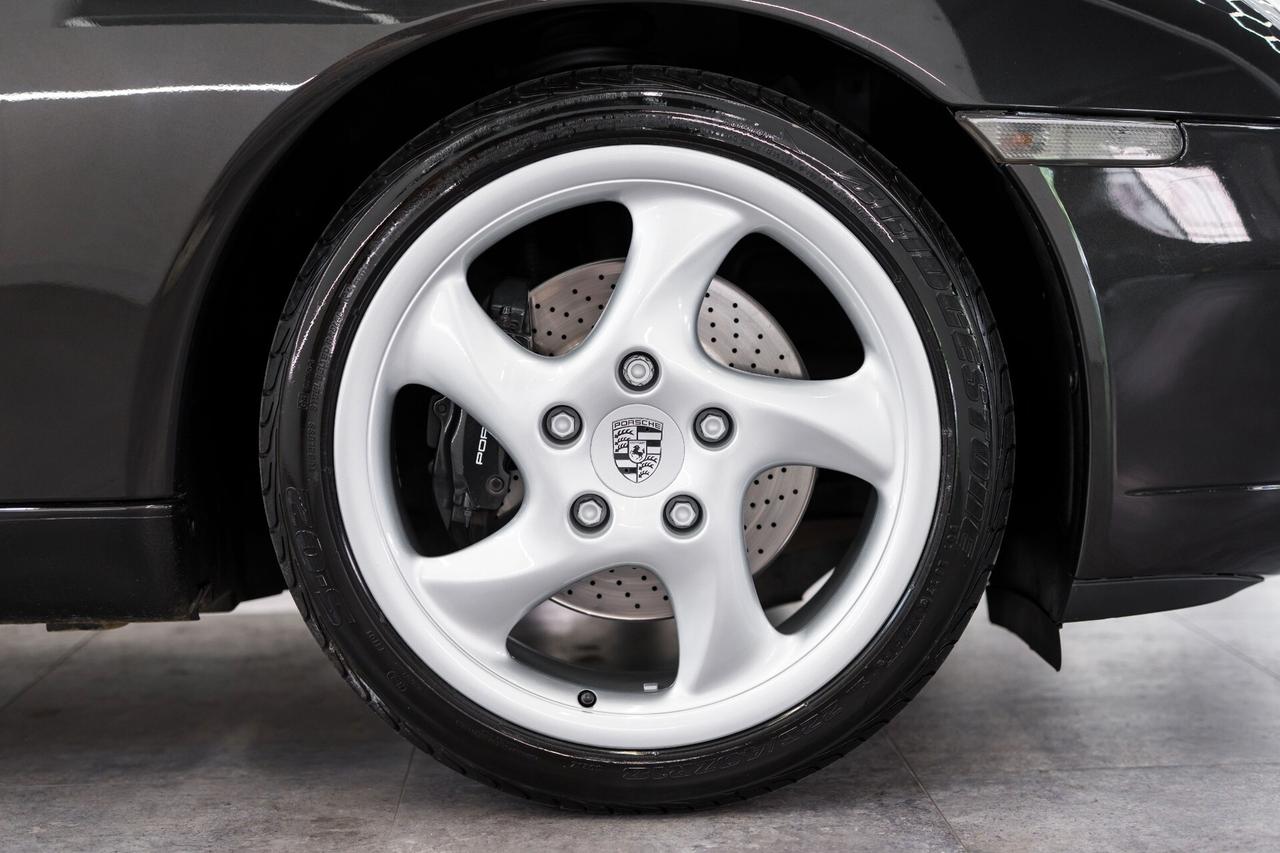 Porsche 911 Carrera 2 Coupé