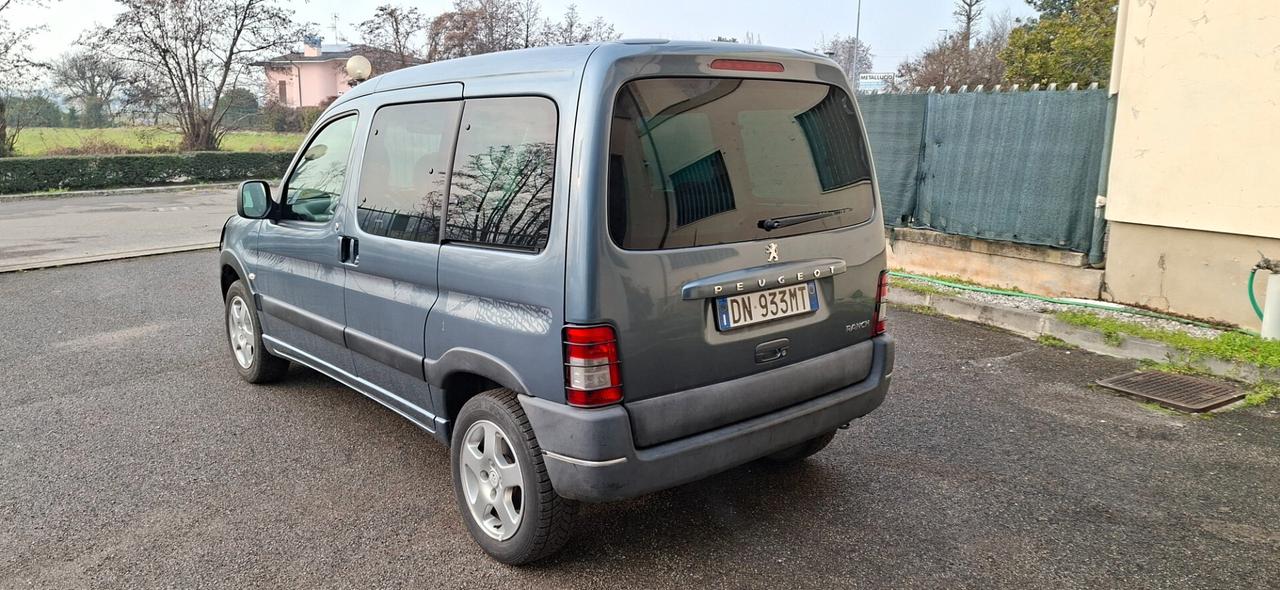 Peugeot Ranch 1.6 HDi 5p. Lee