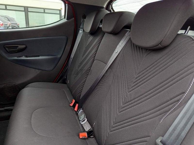 Lancia Ypsilon Ypsilon 1.0 firefly hybrid Gold s&s 70cv
