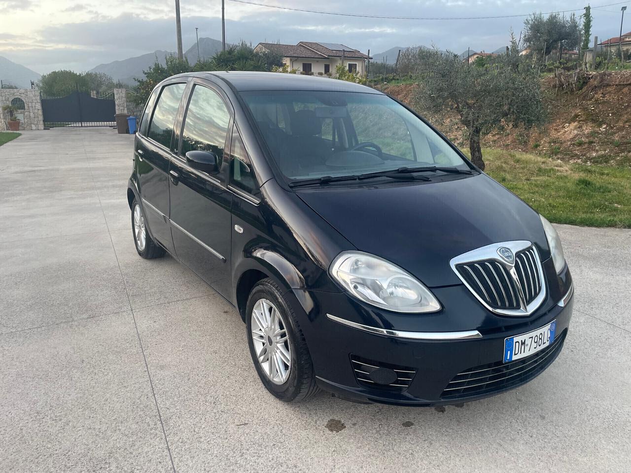 Lancia MUSA 1.4 16V Oro Plus