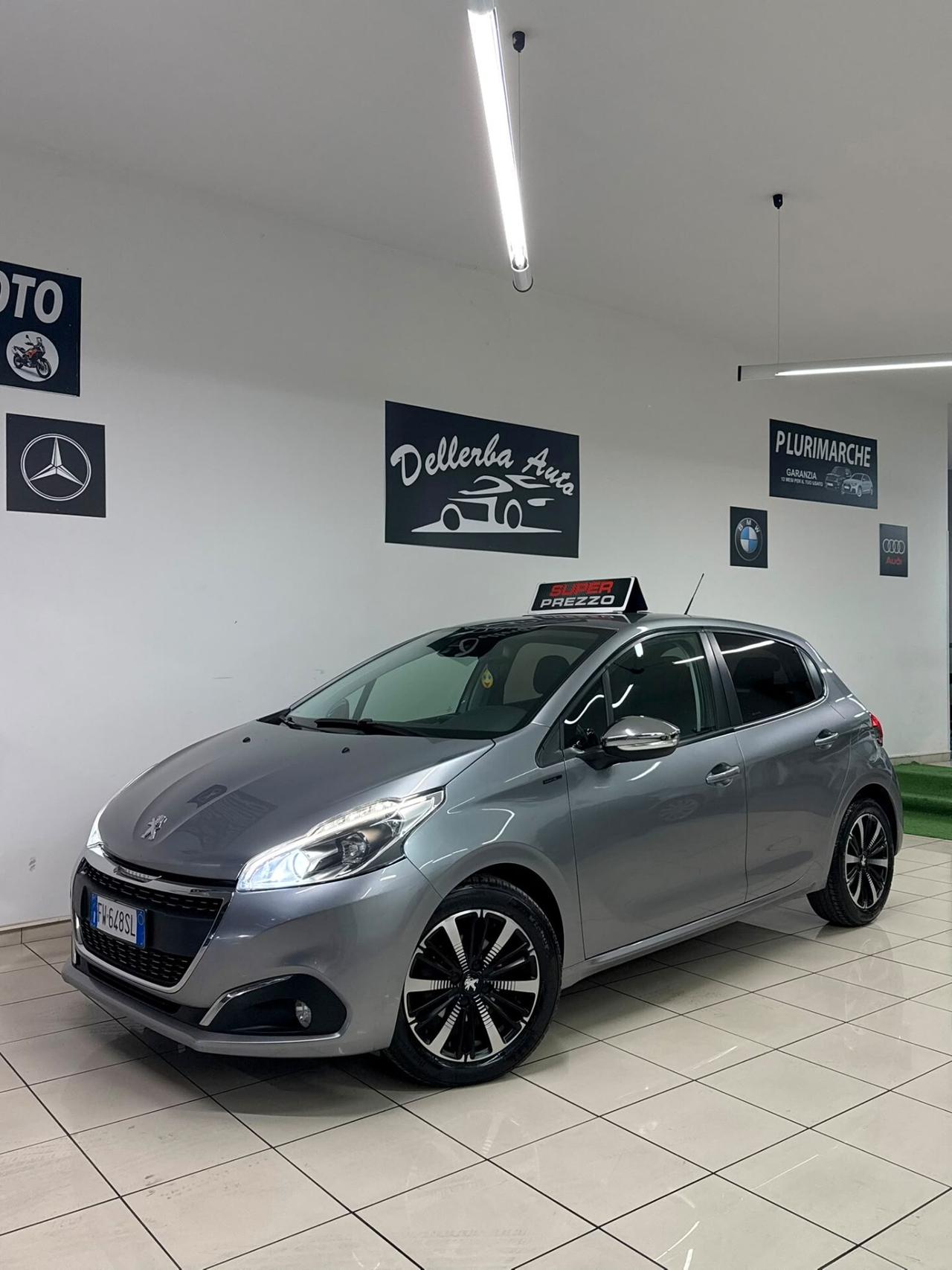 Peugeot 208 BlueHDi 100 S&S 5 porte Signature