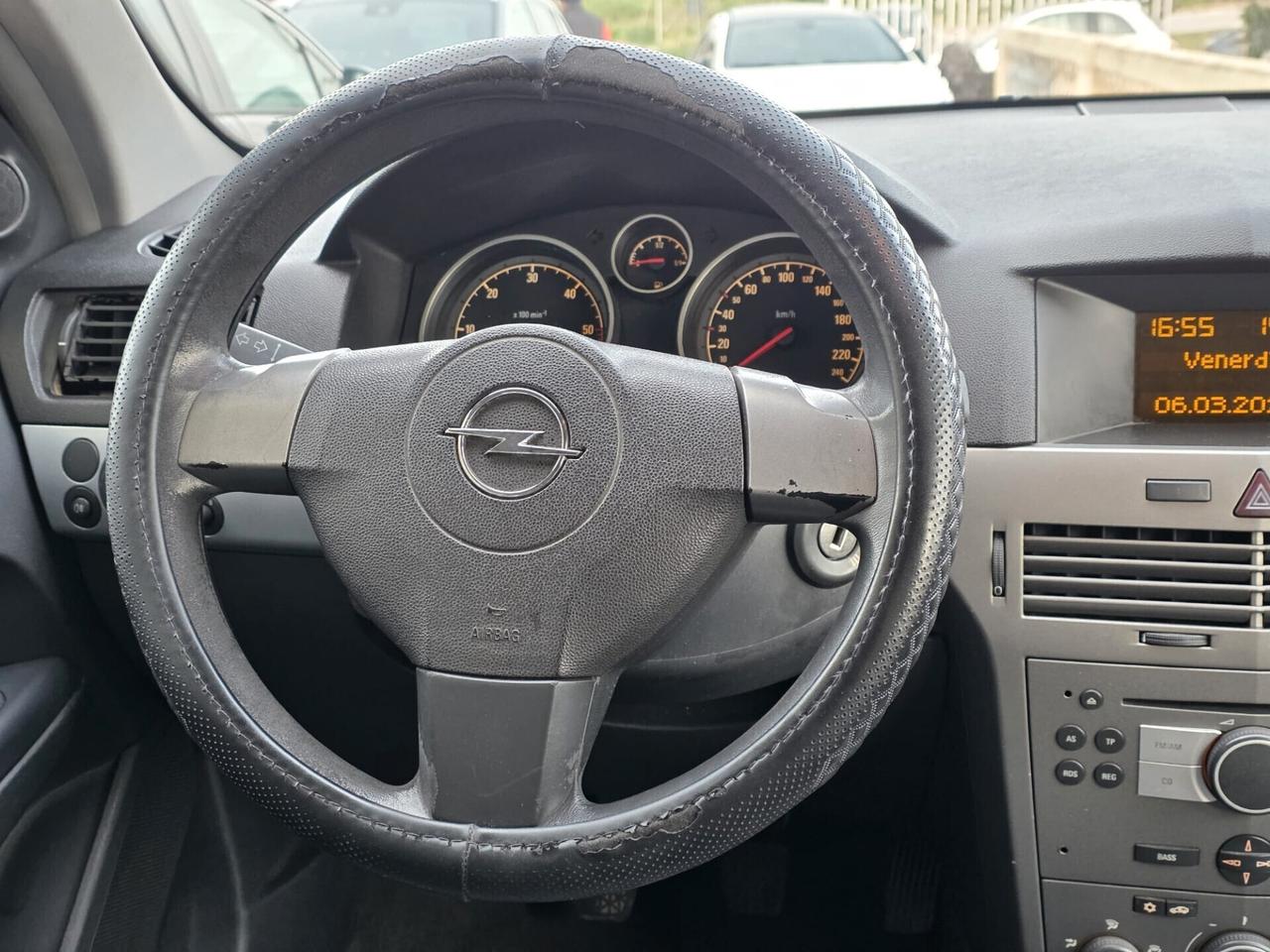 Opel Astra 1.7 CDTI 101CV 5 porte Elegance