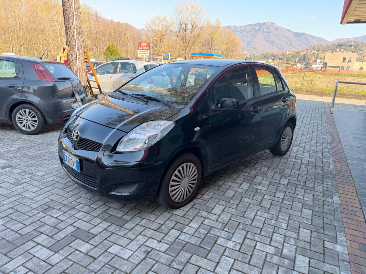 Toyota Yaris 1.0 Benzina 2010 - NEOPATENTATI