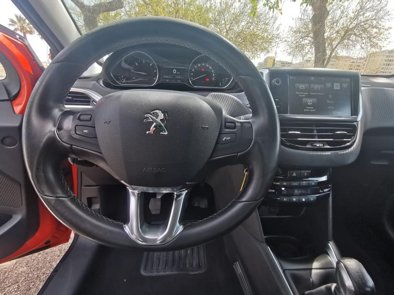 Peugeot 208 BlueHDi 75 5 porte Active - 2015