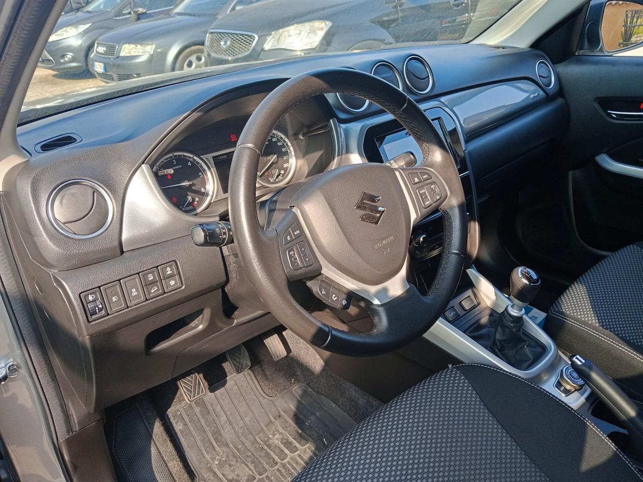 Suzuki Vitara 1.6 DDiS 4WD AllGrip V-Top