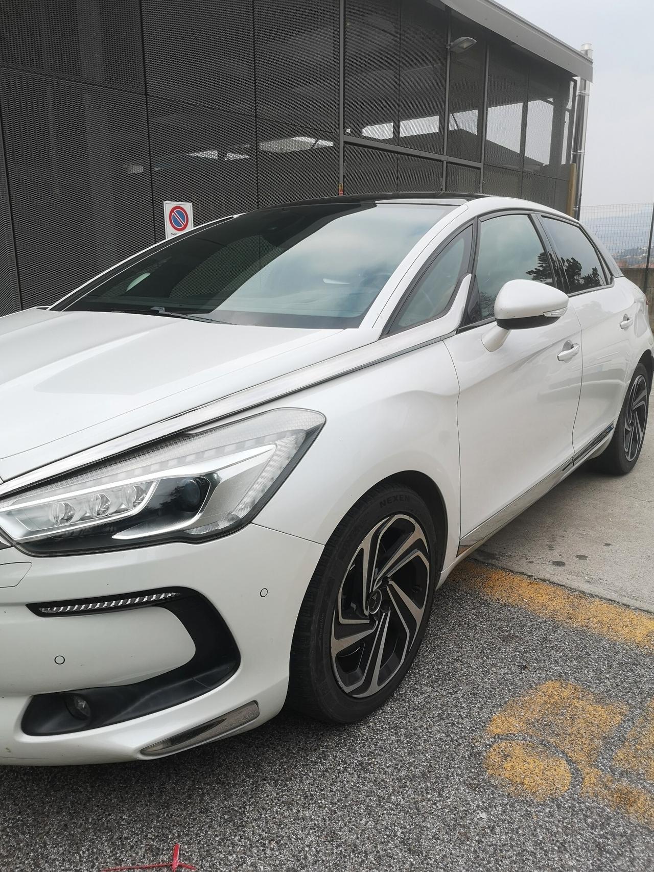 Ds DS5 2.0 Diesel 181cv - 2015