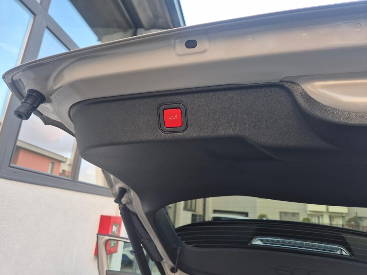 Fiat 600 Hybrid 145 CV DCT MHEV La Prima