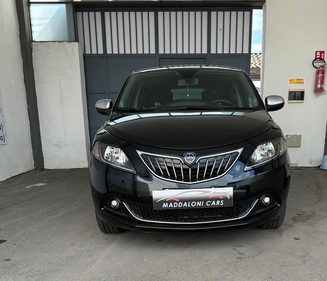 Lancia Ypsilon 1.0 FireFly 5 porte S&S Hybrid Alberta Ferretti