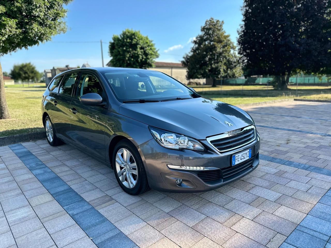 Peugeot 308 BlueHDi 120 S&S SW Business NEOPATENTATI