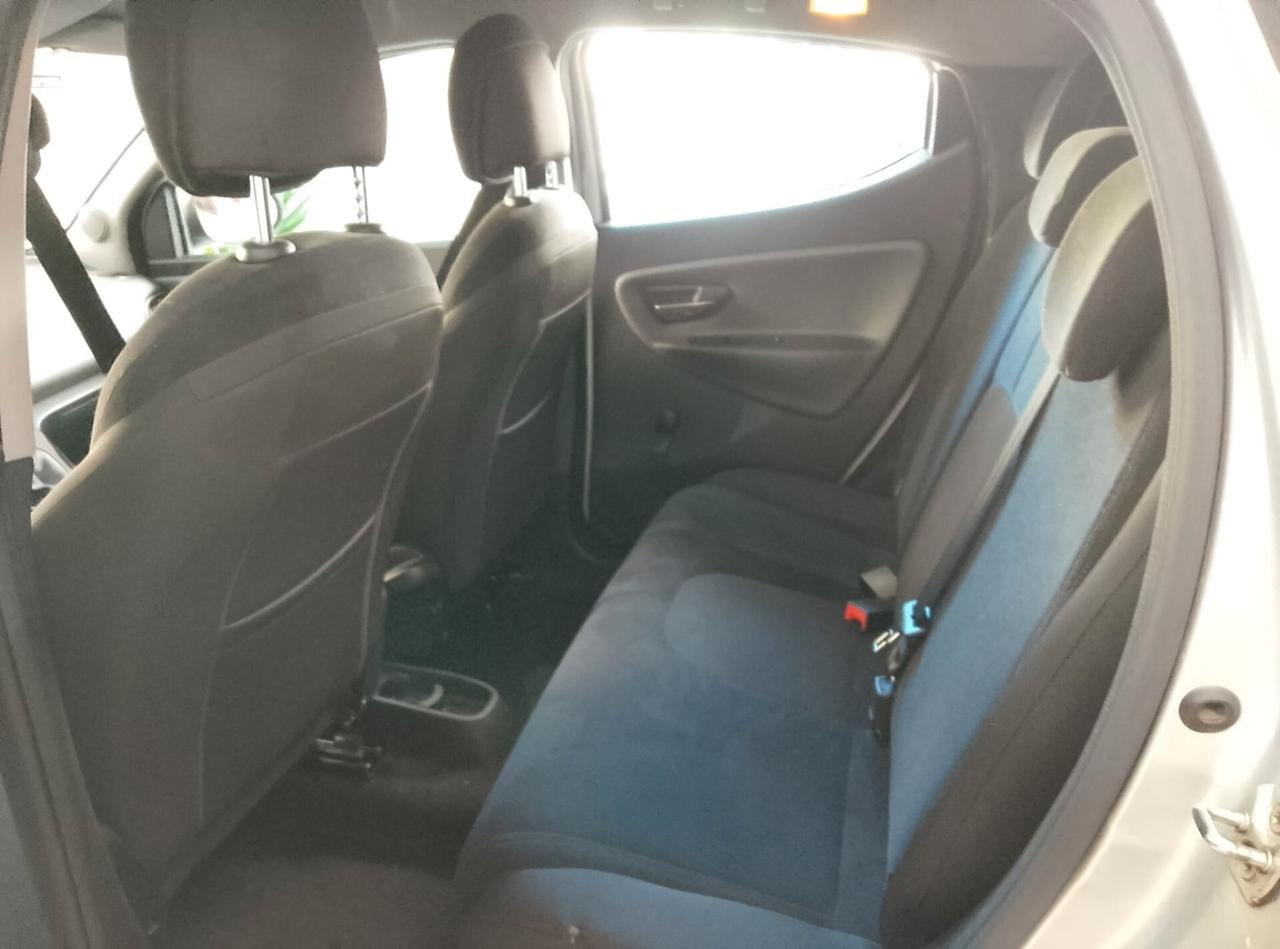 Lancia Ypsilon 1.2 69 CV 5 porte Elle