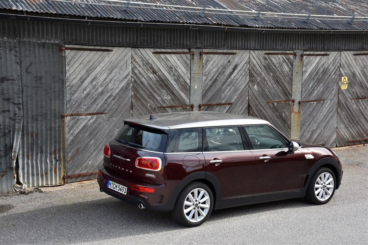 MINI Mini IV F54 2016 Clubman - Mini Clubman 2.0 Cooper D auto