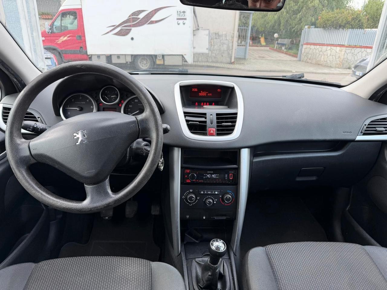 Peugeot 207 1.4 HDi 70CV 5p. Energie-2012