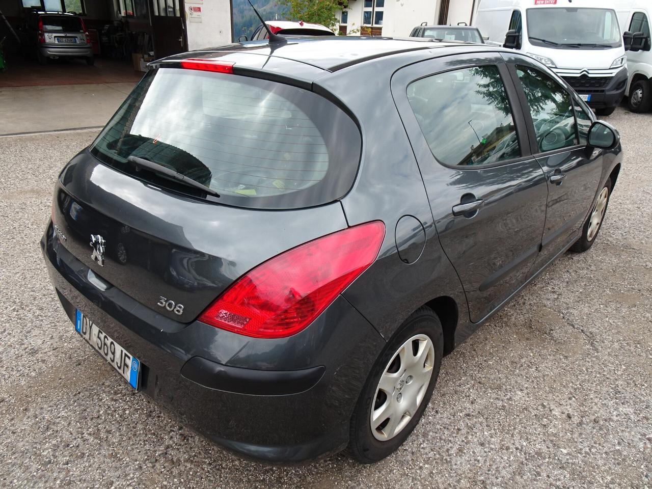 Peugeot 308 1.6 HDi 90CV 5p. Tecno