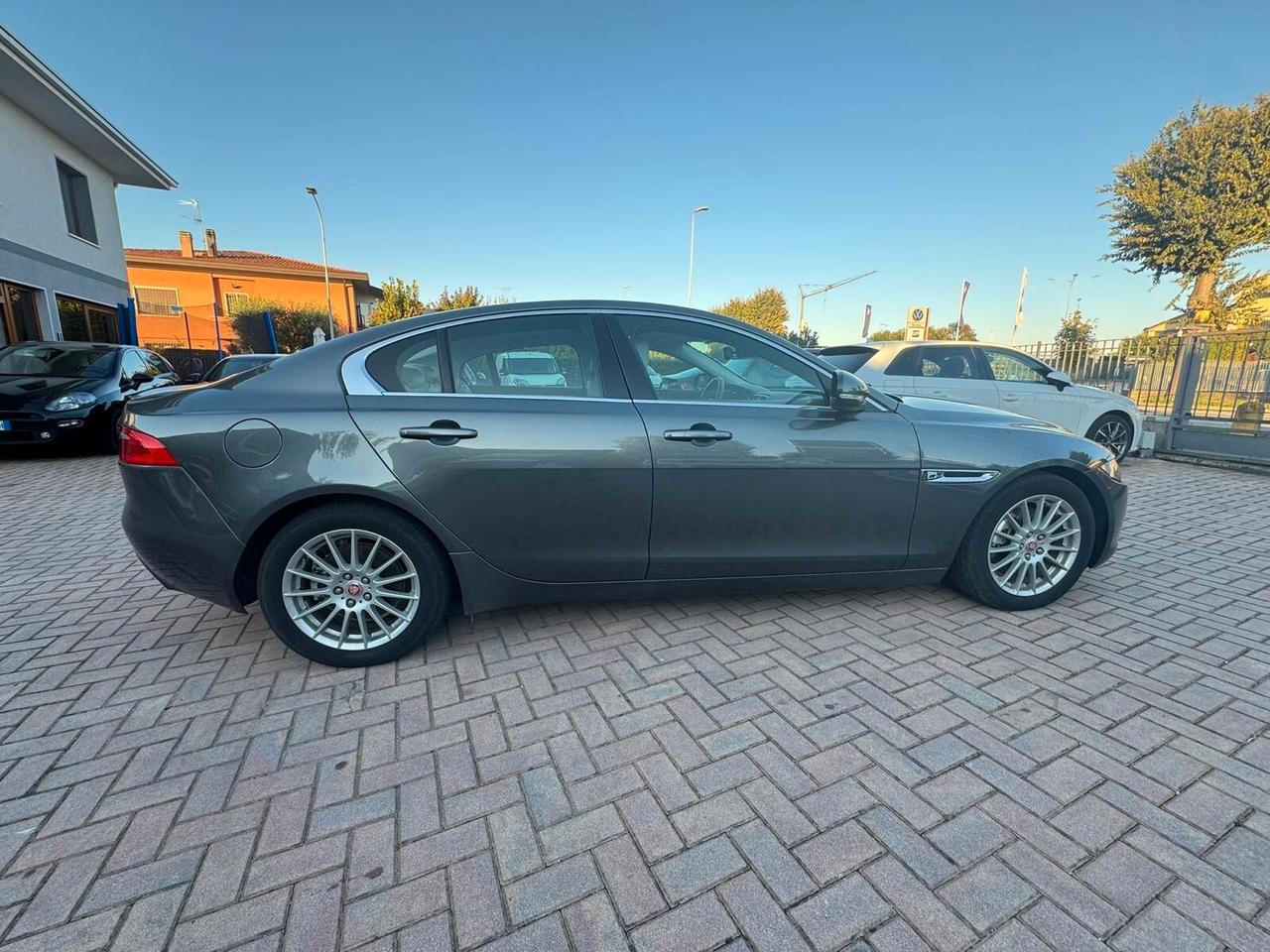 Jaguar XE 2.0 D Turbo aut. Portfolio