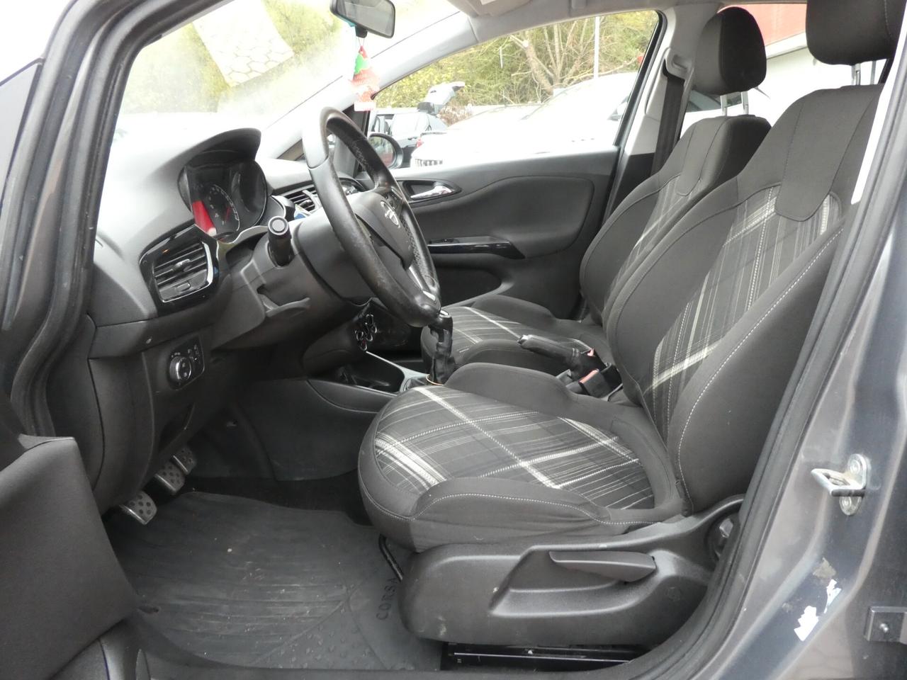 Opel Corsa 1.4 90CV GPL Tech 5 porte OK NEOPATENTATI