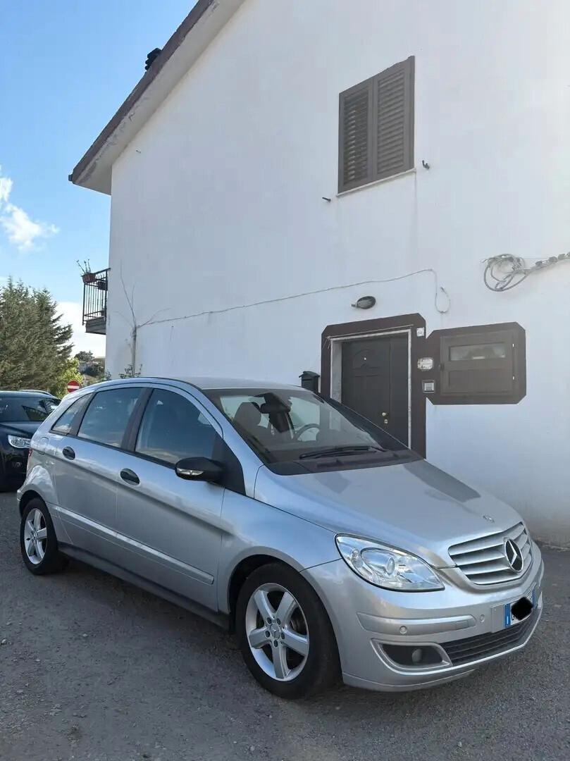 Mercedes-benz B 180 CDI