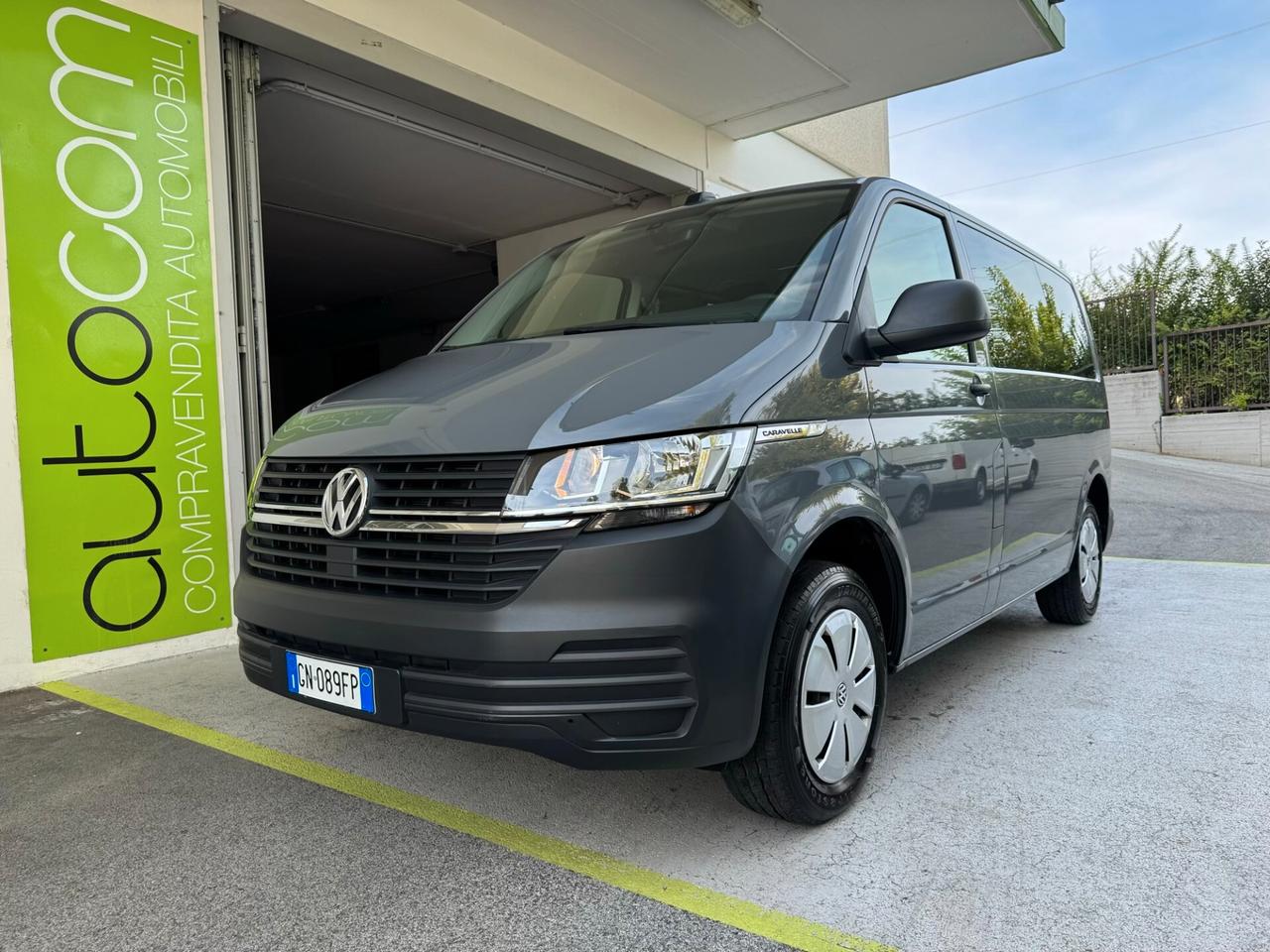 Volkswagen Caravelle T6.1 2.0TDI TREND GARANZIA24M
