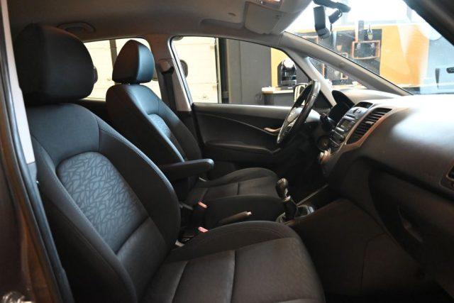 HYUNDAI iX20 1.4 LIGHT 6M TEL XENO DOPP-TRENO DI CERCHI E GOMME