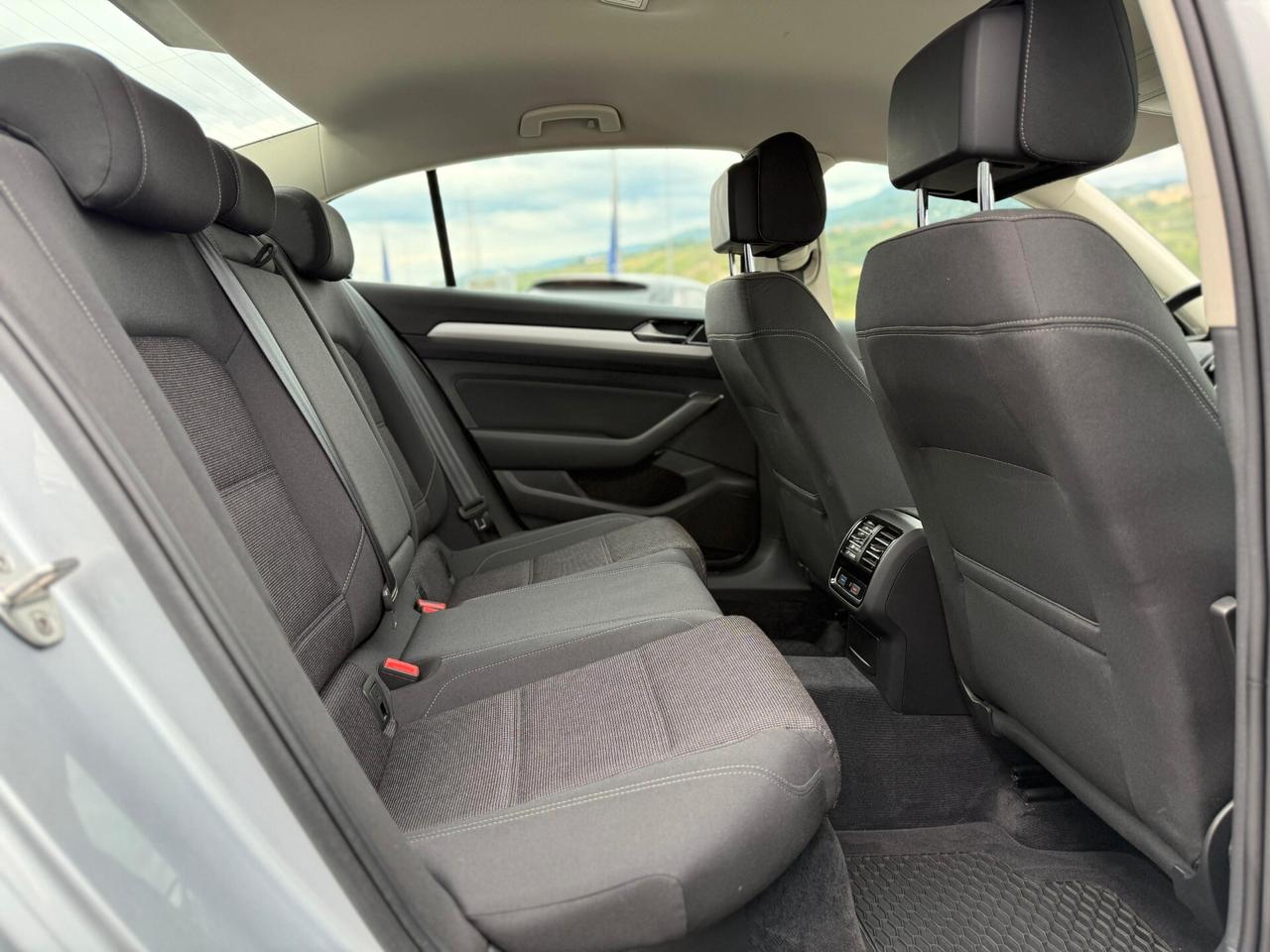Volkswagen Passat 2.0 TDI Comfortline BlueMotion Technology