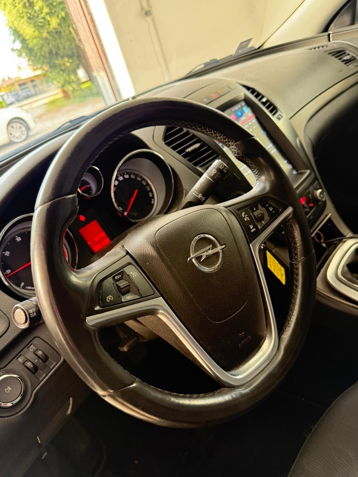 Opel Insignia 2.0 CDTI Sports Tourer Cosmo