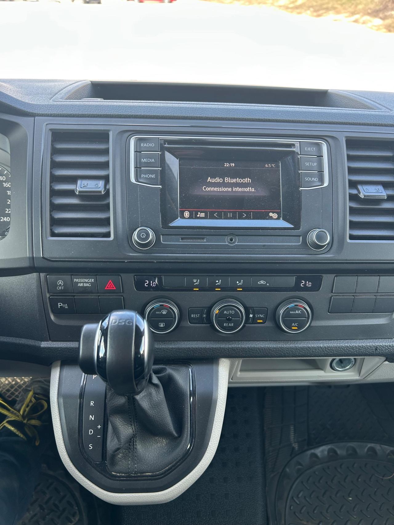 Volkswagen Caravelle 2.0 TDI 150CV DSG PC Comfortline