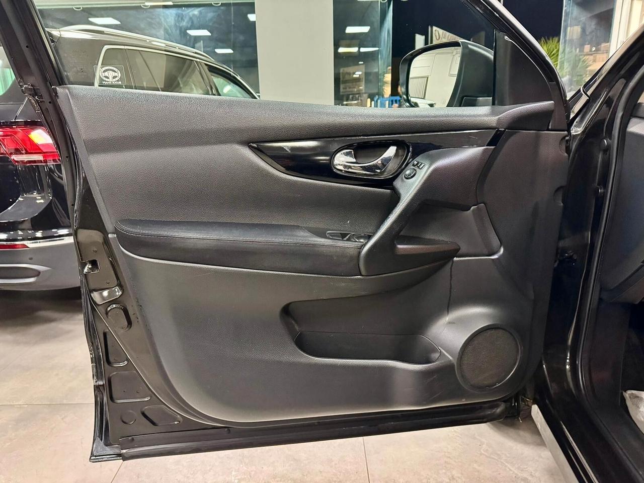 Nissan Qashqai 1.5 DCi 110cv Tekna 2015