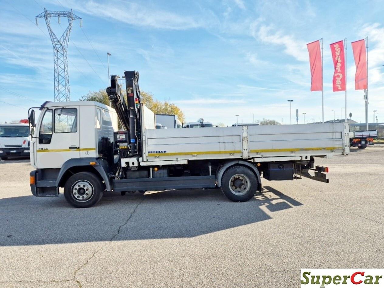 MAN 13 284 cassone e gru scarrabili con Radiocomando