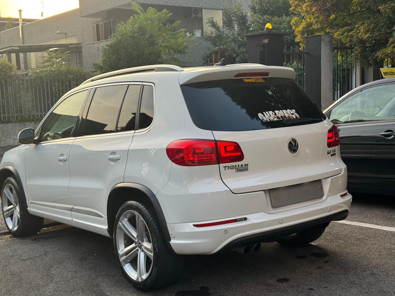 Volkswagen Tiguan 2.0 TSI 210 CV 4MOTION DSG Business R-Line