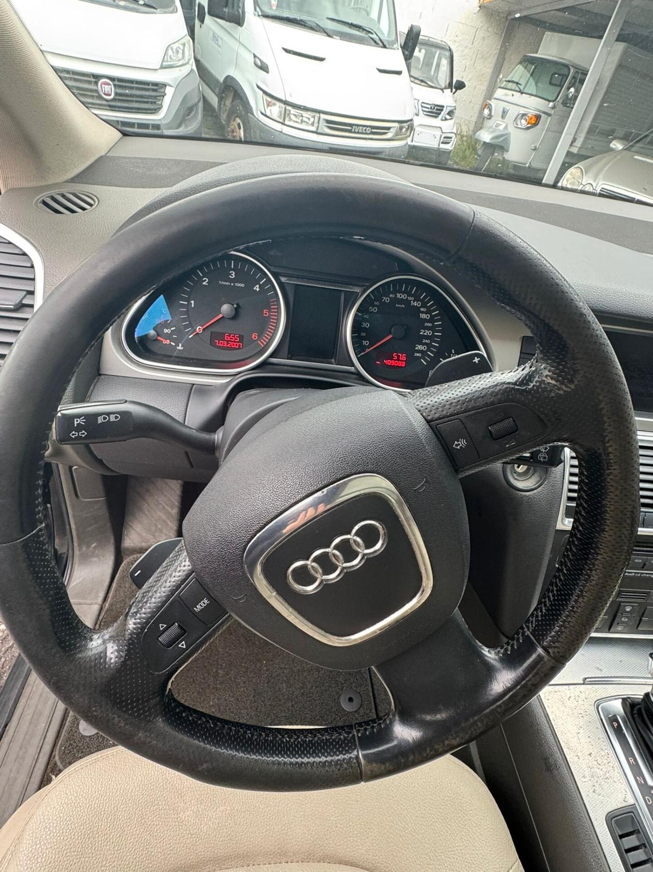 Audi Q7 3.0 V6 TDI 233CV quattro tiptronic Advanced Plus