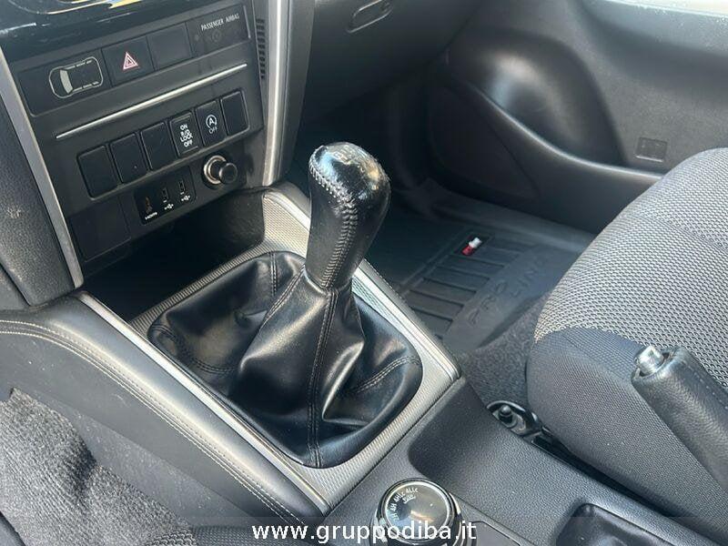 Mitsubishi L200 Cab VI 2019 Diesel d.cab 2.3d Invite Connect 4wd 150cv