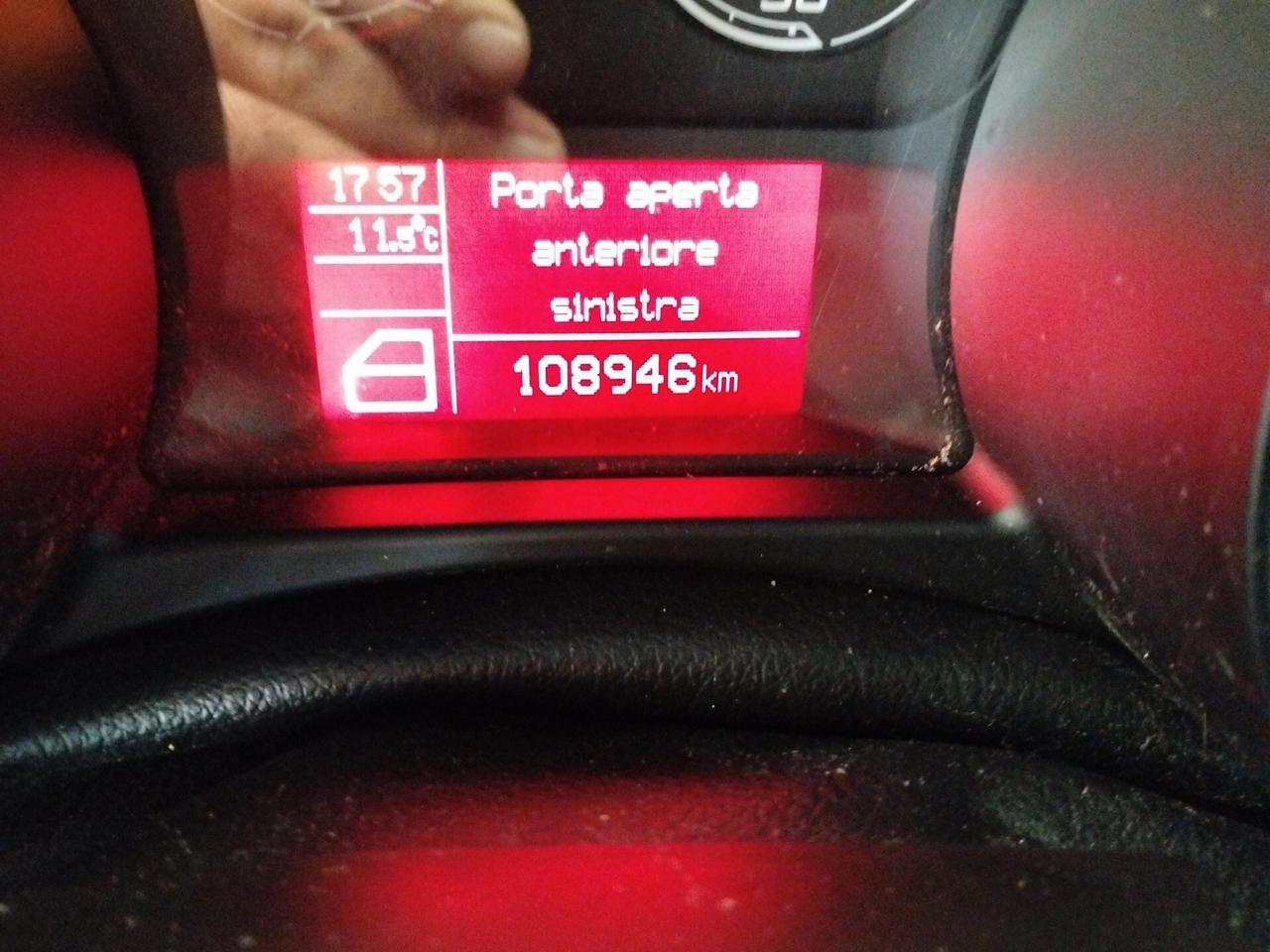 Alfa Romeo Giulietta 1.6 JTDm-2 105 CV Progression - NEOPATENTATI