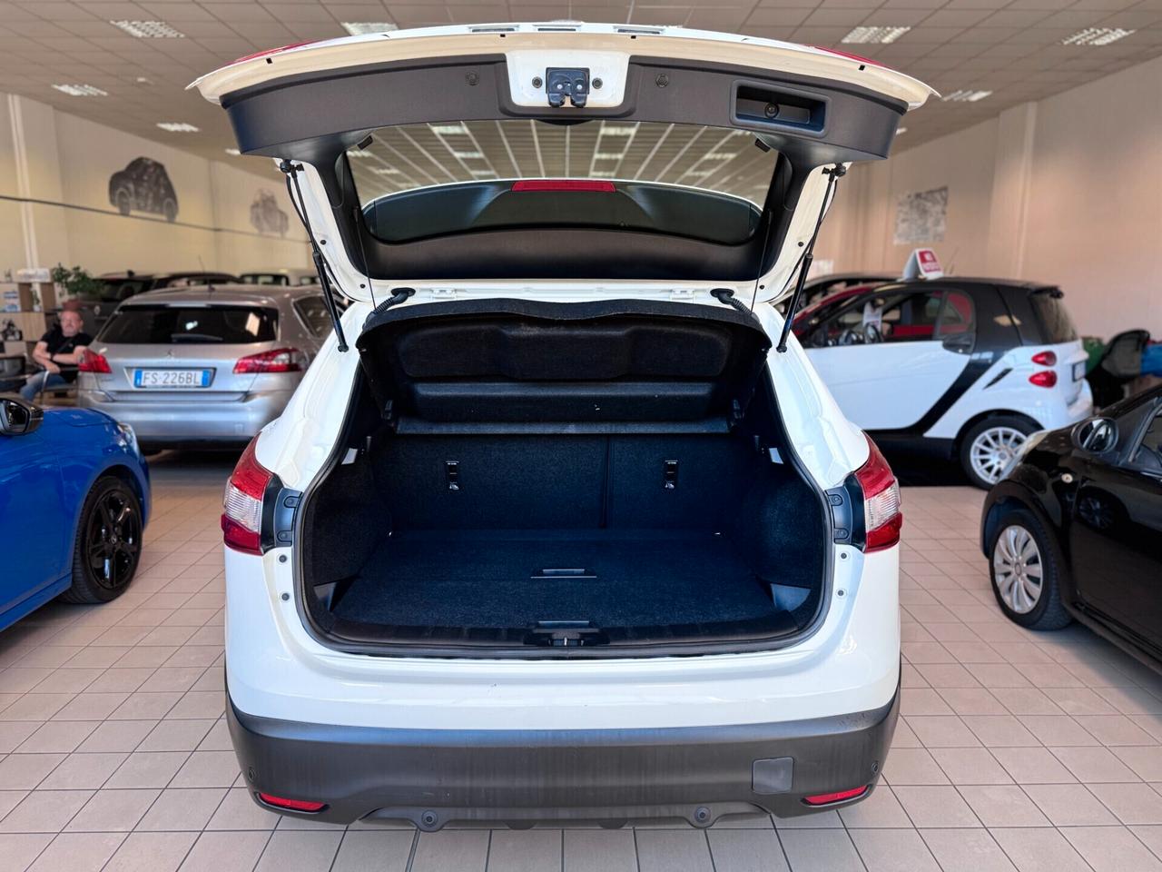 Nissan Qashqai 1.5 dCi Visia