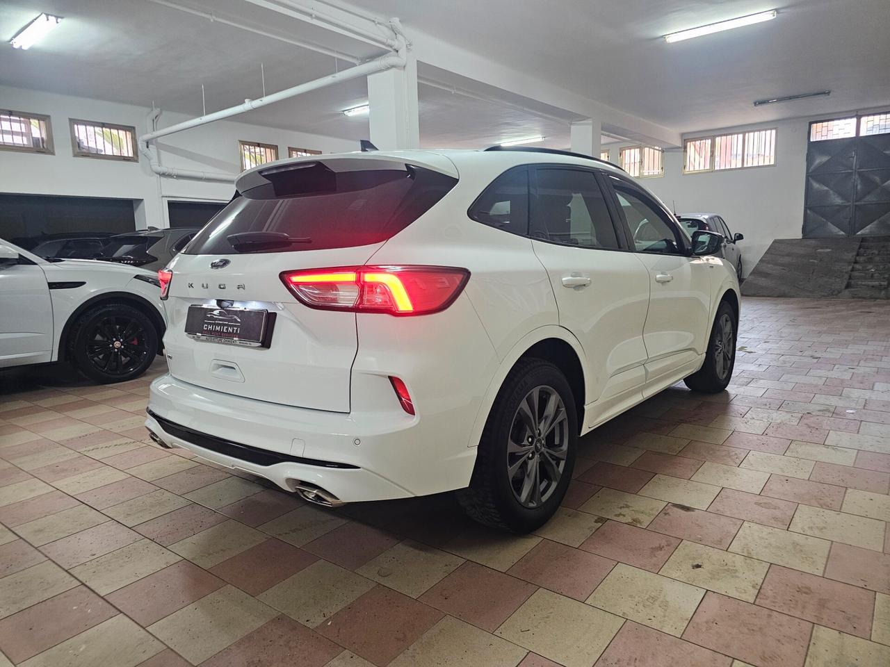 Ford Kuga 2.0 EcoBlue 120 CV aut. AWD ST-Line