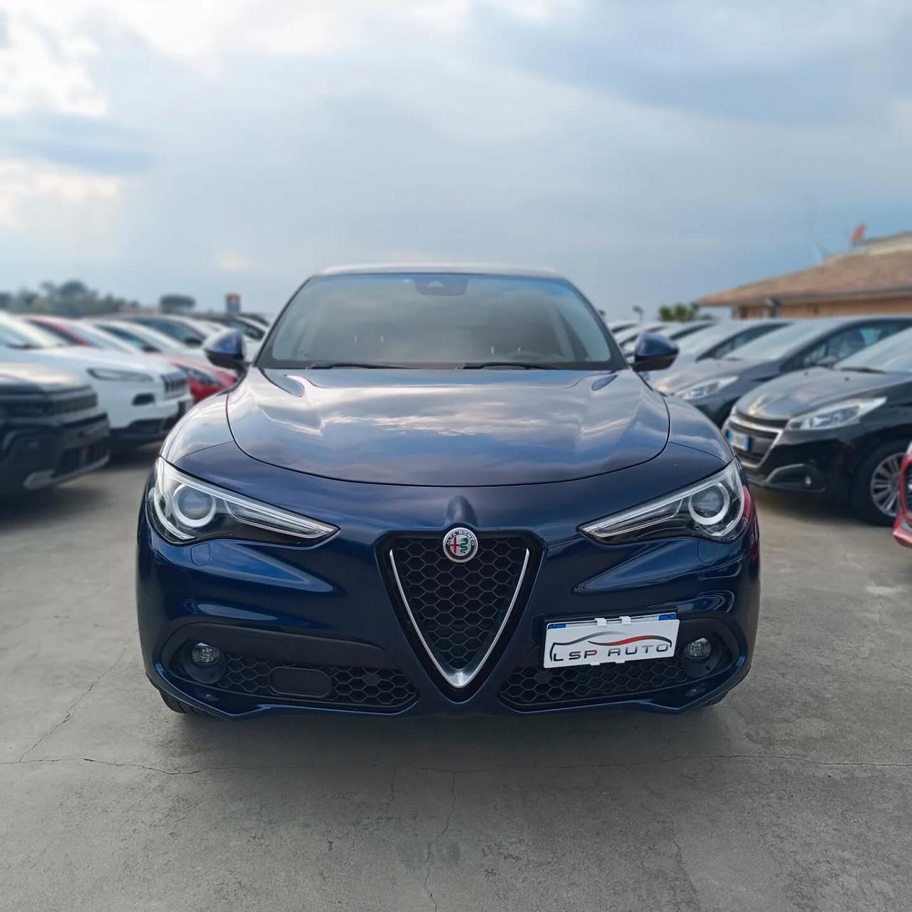Alfa Romeo Stelvio Q4 210CV